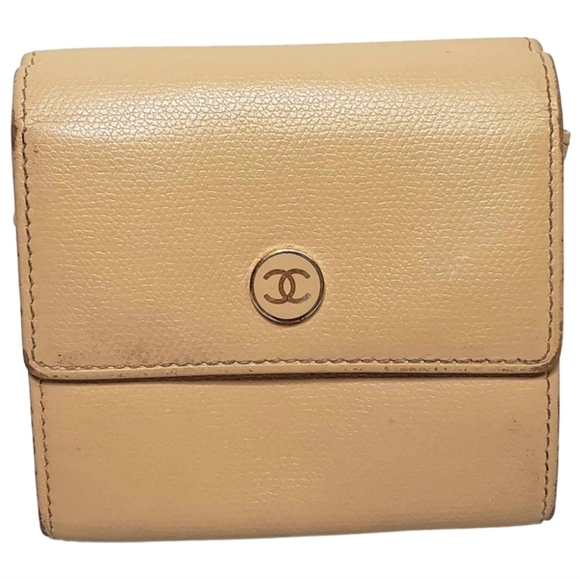 Chanel Beige Caviar Leather CC Logo Trifold Wallet Made in Italy - Picture 1 of 16